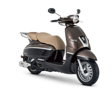 pu5OA11av2LCQiW9Admf.jpg?w=940&h=940