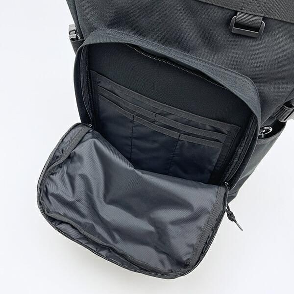 ジョー・クールの黒バッグ