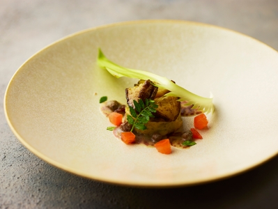 q5aM0n6tfiDKQNYeprpG.jpg?w=940&h=940