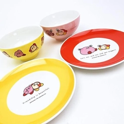 カービィと一緒にお腹いっぱい食べたい、、！カラフルでポップな色合いが楽しい食器シリーズです。