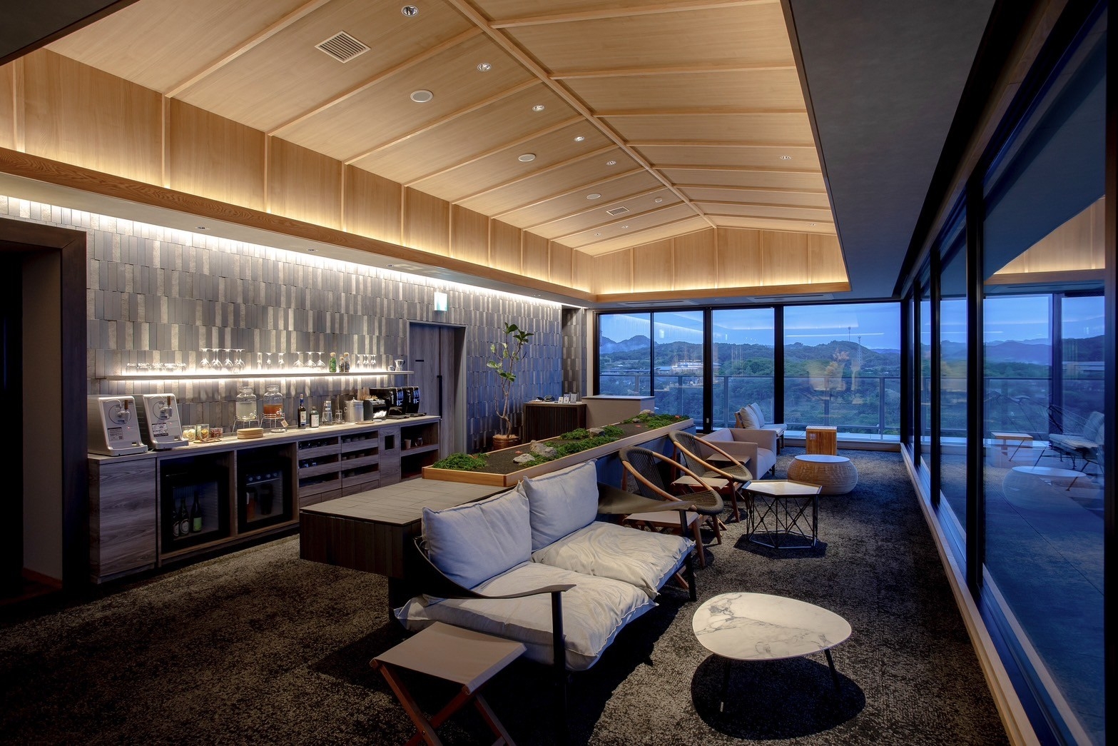 ラウンジテラス碧-AO-