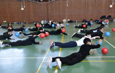【名城大学】薬学部生が「Gymnastics for ALL指導員」の養成講習会を受講
