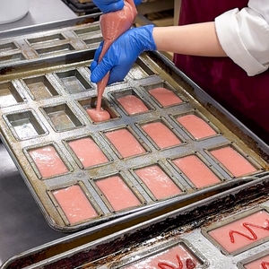 qDtls2DNnNfvboHAZw5E.jpg?w=940&h=940