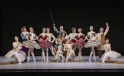 qHCCnD0OgFZGQg1Ib1oJ.jpg?w=940&h=940