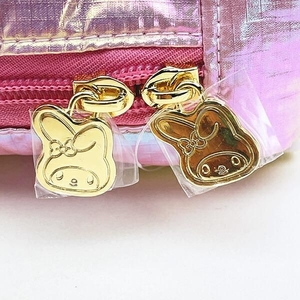 サンリオスクエアポーチ