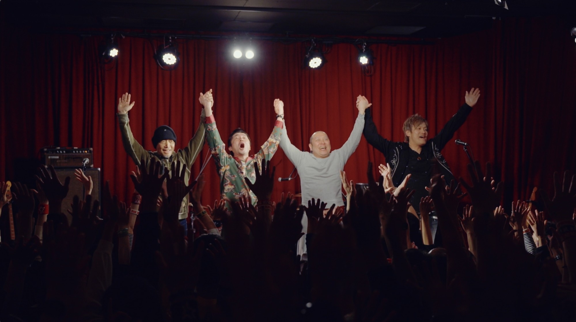 怒髪天「オトナノススメ〜還暦上等〜」のMVが到着。監督は宮藤官九郎
