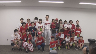 qR8TVvtCnaNO41kj8hAE.jpg?w=940&h=940