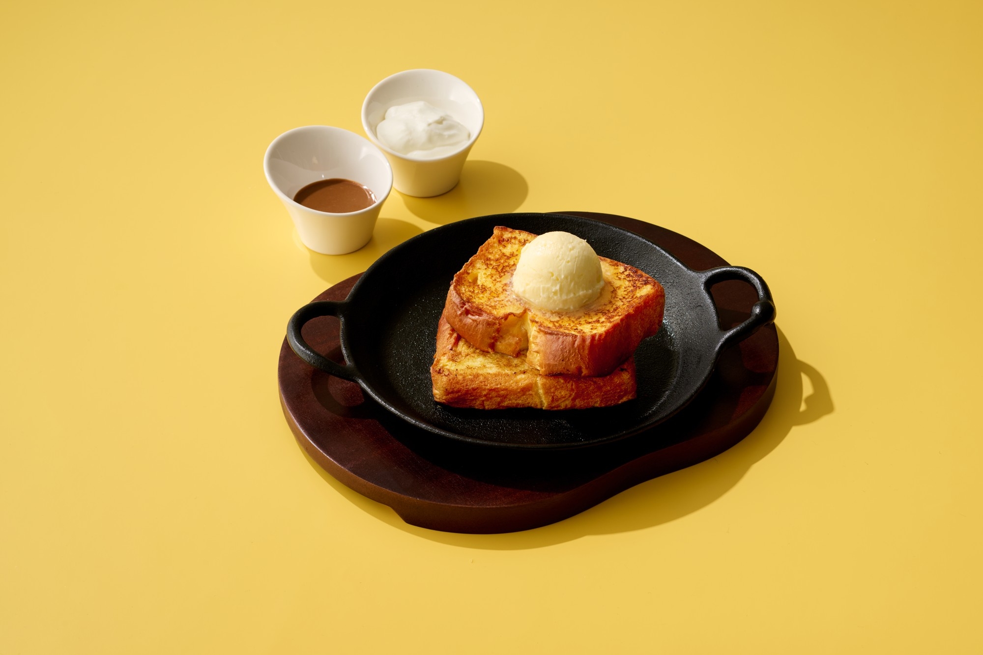 雪印メグミルクグループ初のバター専門カフェ
「ＴＨＥ ＢＵＴＴＥＲ」
作りたてのバターを使ったメニューや店舗内観デザインなど公開