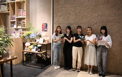 qUqhffTeLwlOAbx9QmFH.jpg?w=940&h=940