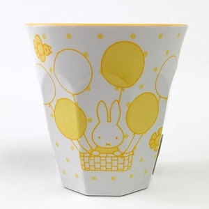 qY7d43hsAf4iQ4Ady5Z7.jpg?w=940&h=940