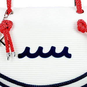 qYUq2q2XI3coY7FggJeJ.jpg?w=940&h=940