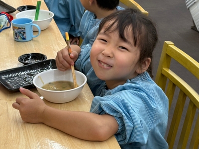 qYq5c0FrCHZkIm5DfPJi.JPG?w=940&h=940