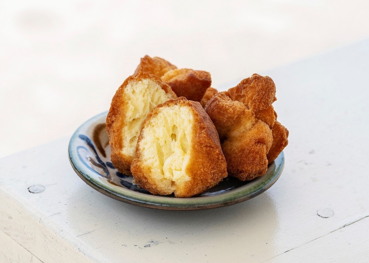 三矢本舗 「パインサーターアンダギー」