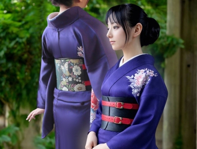 「Luxeira」は、着物を着ることを諦めたくない方のために生まれました。 西陣織に特殊加工を施し、摩擦や汚れに強く仕上げた一点物のラグジュアリーベルト。 意匠登録取得済みのデザインを、4月20日まで先行販売しています。