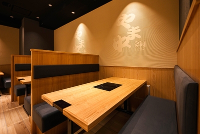 qiJx0cAWGxr3gRrYN70c.jpg?w=940&h=940