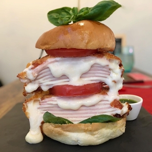 qkjrOhWc7EmlkbGsqfng.jpg?w=940&h=940