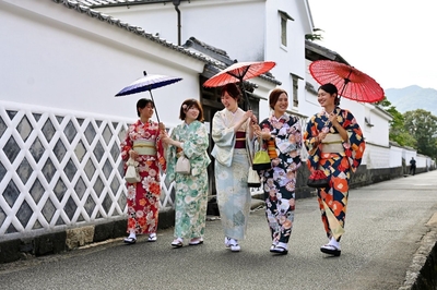 qlFFZ1SCJotAr4EZMYYW.jpg?w=940&h=940