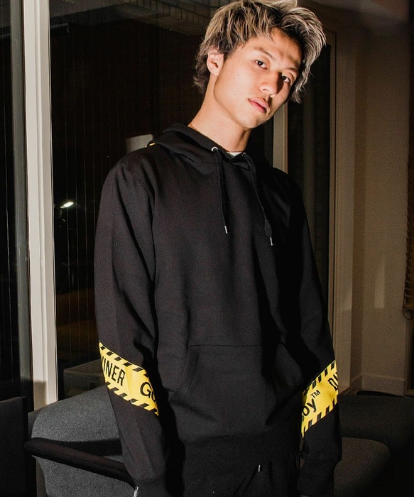 金子 晃大選手(K-1)コラボパーカー