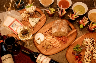 qmrPUoExdp7HQTymLSJ8.jpg?w=940&h=940