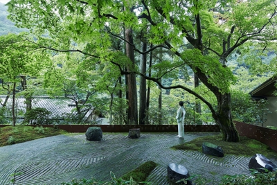 qo3vM5rA9RsCAg4mZSFK.jpg?w=940&h=940