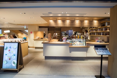 qpbqDsFTJLL6DwrIYUkL.jpg?w=940&h=940