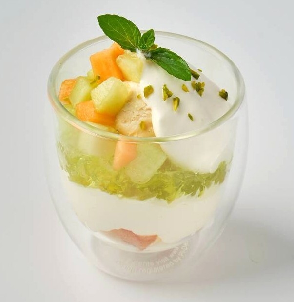 メロンミニパフェ