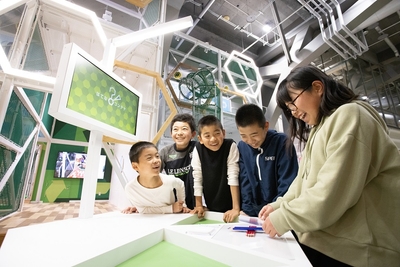 qw8GwDzcsTTJontwdQ0v.jpg?w=940&h=940