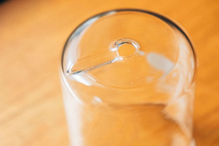 ビーカーと職人技の融合