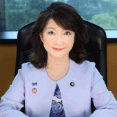 r0oyGMNWXTCEDzImr5id.gif?w=940&h=940