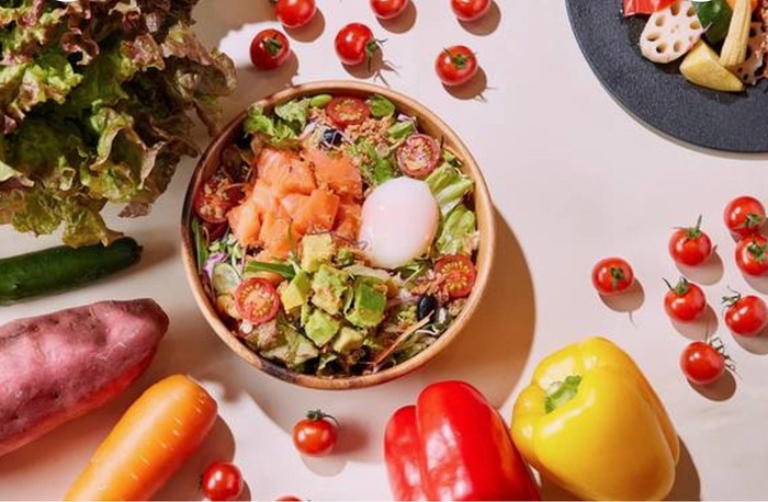 Chef's Salad Kitchen