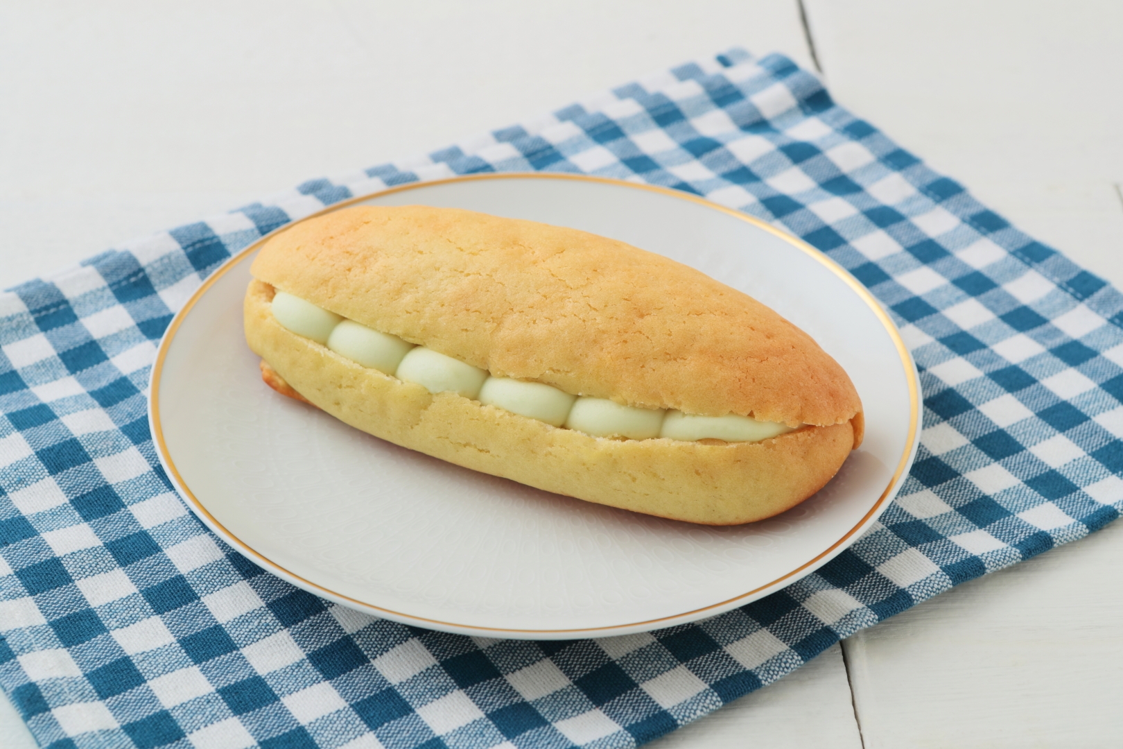 近大ICTメロンを使用した新商品「近大ICTメロンパン」 　農学部生と地域商品ブランド「irodori kintetsu」による共同開発