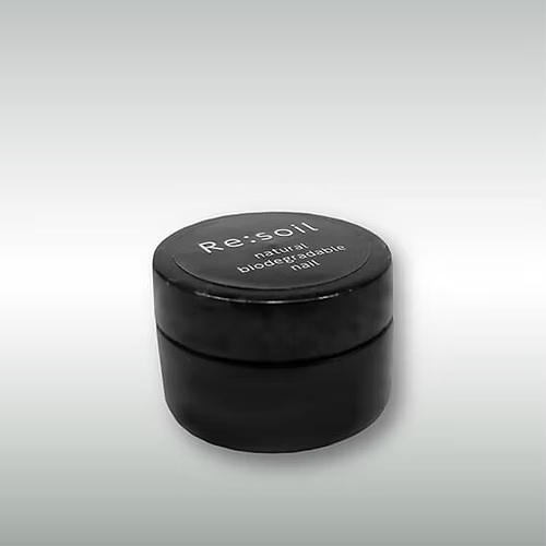 植物、自然由来のUV、LEDの光で固まるネイルチップ用接着剤