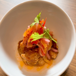 rEW6UWAsrWD2EgBjr5Kz.jpg?w=940&h=940