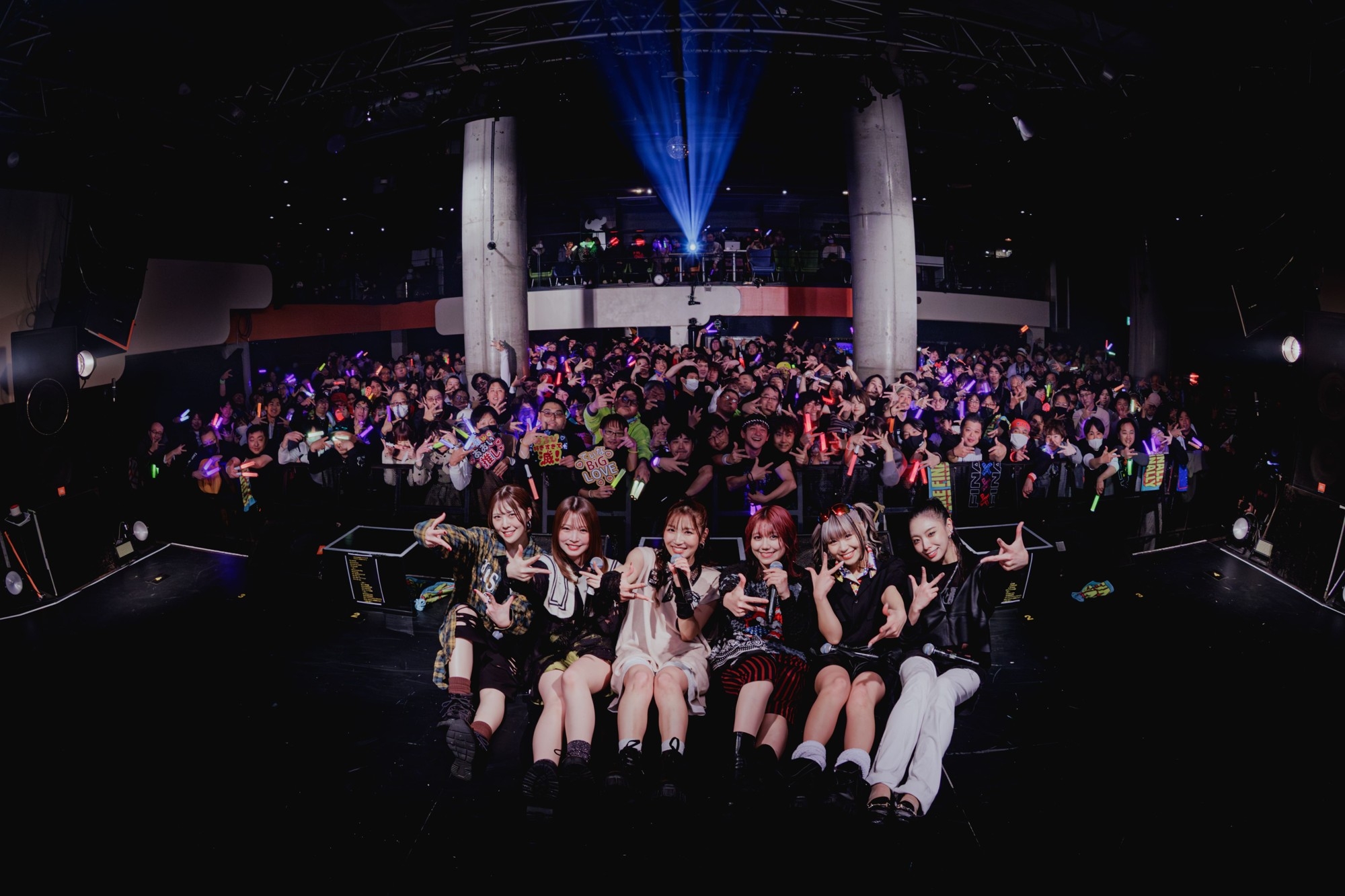 “6人組ライブモンスター”Finally、2026年夏メジャーデビュー!
7月29日(水)史上最大規模のZepp Shinjukuワンマン開催決定