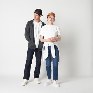 rHcXoZvgz3yZqHaKLwLR.jpg?w=940&h=940