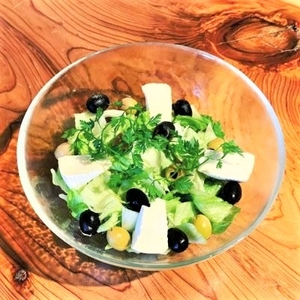 rIPxVDsUfeOJSJ9VdD34.jpg?w=940&h=940