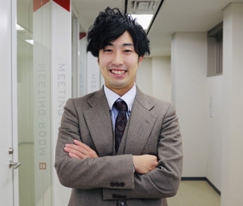 rKQ6sa0ZiWaeK7SBlYg8.jpg?w=940&h=940