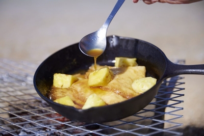 rPmujoEATFy16NetCXzB.jpg?w=940&h=940