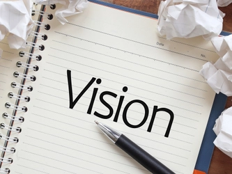 LinkGateホールディングス 代表取締役 粟井 義道、 2030年までの中期目標と新たな戦略を発表