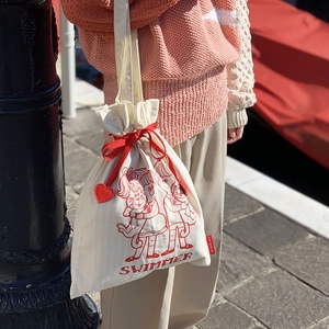 rQ4olDuzE3j7iMv5vbWd.jpg?w=940&h=940