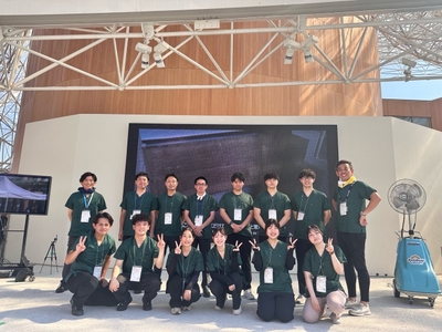 rQwklXNomwAExausdu82.jpg?w=940&h=940