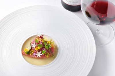 rSZIxpH4KzNVrubylQRJ.jpg?w=940&h=940