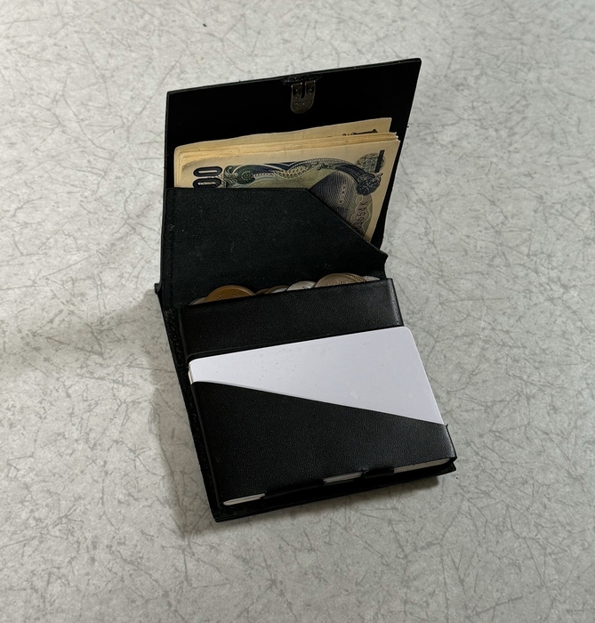 「Tri-La」(トライラ) オープン