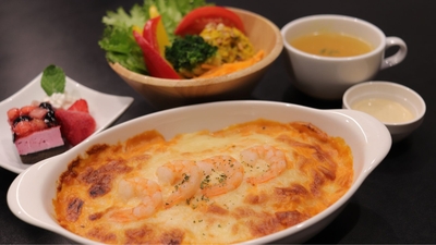 rb9wuEJMvIN2LnL85jrr.jpg?w=940&h=940