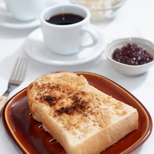 rdB6KbjKScSqiatbDkxs.jpg?w=940&h=940