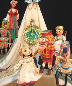 re164FgtphyaXzrHLnhZ.jpg?w=940&h=940