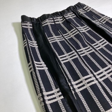 Docking Mermaid Skirt ¥14,000(税込)