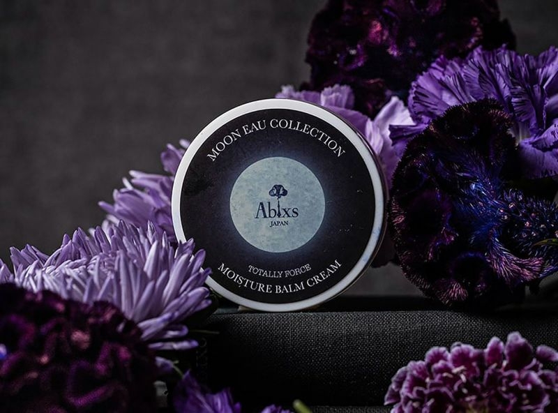 ・MOON EAU/モイスチュアバーム