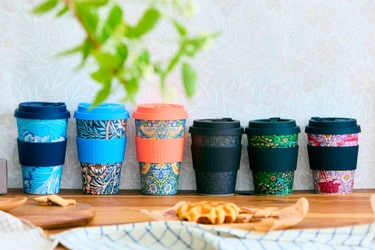 【Ecoffee Cup】人気の「いちご泥棒」など華やかなウィリアム・モリスコレクションがリニューアルして再登場。マイカップでおしゃれ＆エコなコーヒーライフを！