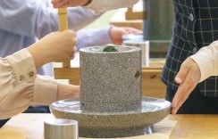 rge8DjMFs3rFj78HfywG.jpg?w=940&h=940